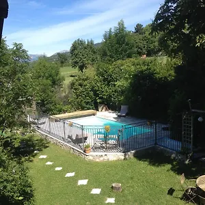 https://hotel-la-pastorale-la-batie-neuve.fr-provencehotel.com